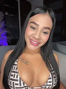AlisonBeltran1 online show from April 22, 5:25 am
