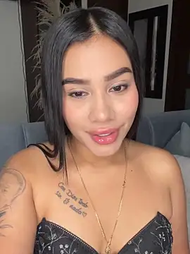 AlisonBeltran1 online show from April 3, 4:30 am