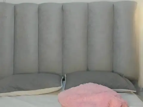 Valentina lux1 online show from April 5, 12:17 am