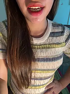 Xukaa 2k online show from April 21, 7:48 am