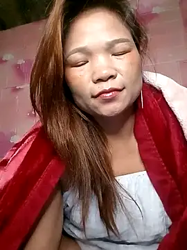 maymay121 online show from April 28, 8:46 pm