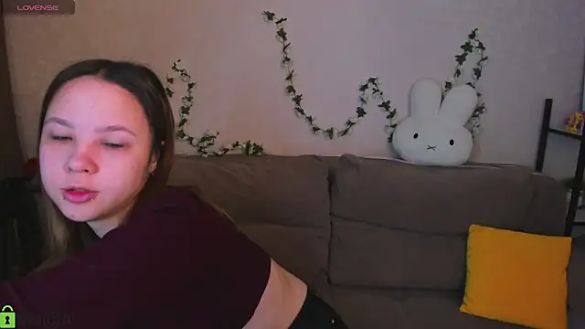 Lori Bllossom online show from April 15, 1:11 am