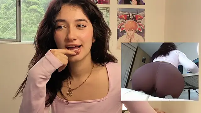 AleblancXOXO online show from March 29, 8:10 pm