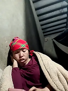 NIANIAKUTE online show from March 16, 2:43 pm