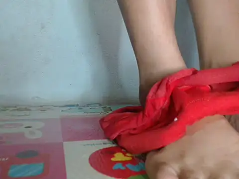 my33verything online show from April 25, 8:50 pm