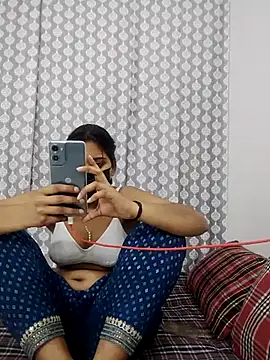 Jyoti hot66 online show from April 13, 7:45 am