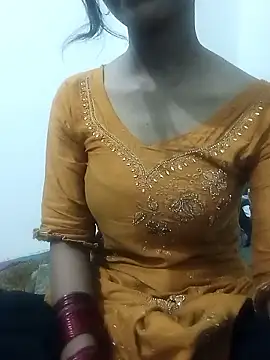 Candyy crushh online show from April 20, 4:19 pm