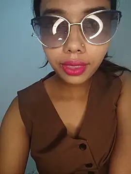 Candyy crushh online show from June 19, 10:04 pm