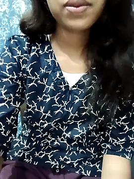 Candyy crushh online show from April 9, 7:42 pm