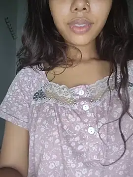 Candyy crushh online show from July 6, 11:29 pm