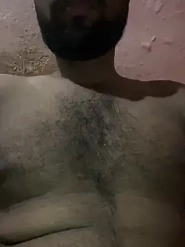 Snapshot of babyhorny4youGayBi chatting on June 15, 7:13 pm babyhorny4youGayBi online show from June 15, 7:13 pm