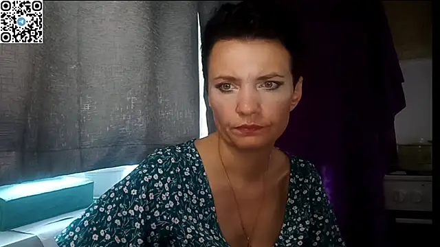 HotMamaQueen234 online show from July 8, 10:49 am