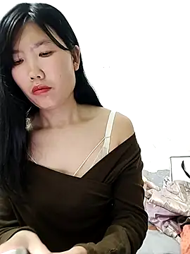 Snapshot of huangjialipao001 chatting on March 28, 2:07 pm huangjialipao001 online show from March 28, 2:07 pm