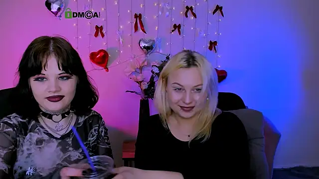 aria blaze  online show from April 14, 1:38 pm