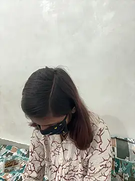 TEENA  RISE online show from April 5, 1:51 pm