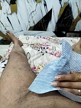 Sexy Seductive couple online show from March 23, 4:45 am