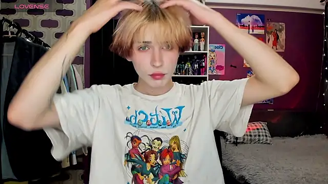 Snapshot of sweet_peach___ chatting on July 1, 8:31 pm sweet peach online show from July 1, 8:31 pm