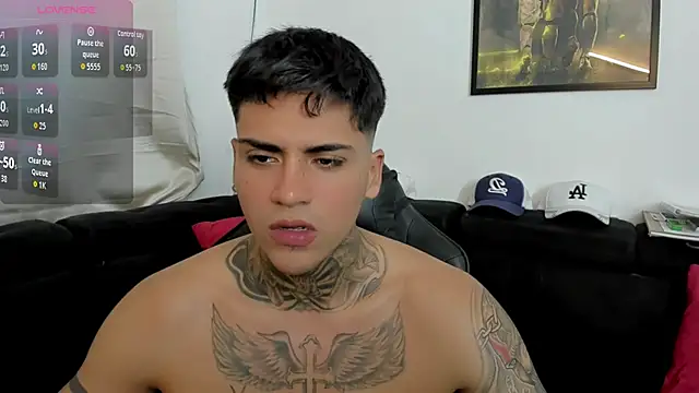 sweetlatinoboy online show from March 26, 11:24 pm