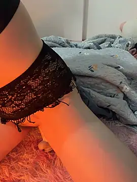 Loan-Loann online show from April 3, 7:04 am