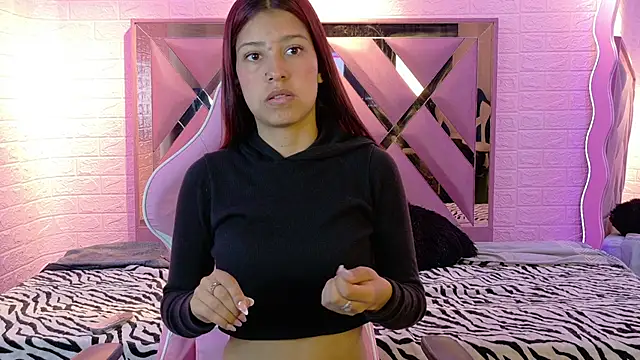 Sophi Rouse22 online show from March 18, 12:51 pm