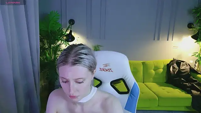 oh  lily online show from July 15, 1:29 pm