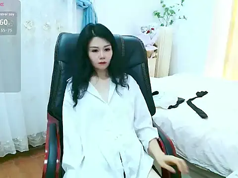 LILI956 online show from April 10, 8:54 am