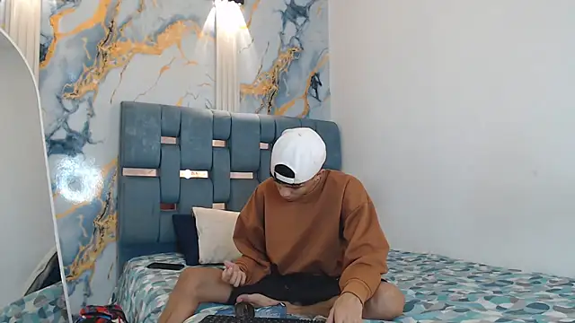 SEXY BIG COCK online show from April 9, 1:17 pm