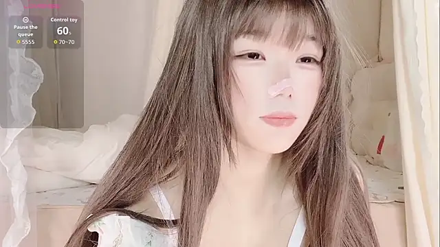 rain-yy online show from April 10, 8:10 am