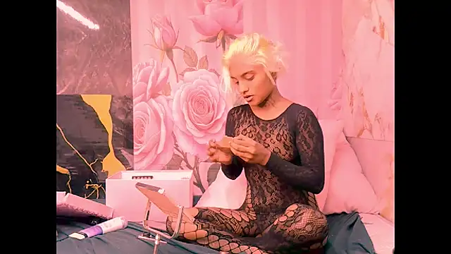 indian barbie online show from May 20, 5:43 pm