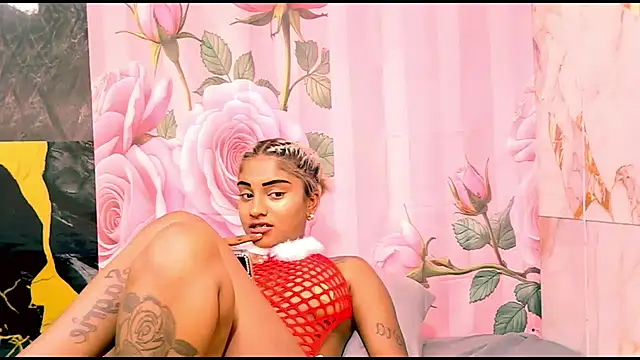 indian barbie online show from April 4, 8:26 pm