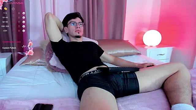 manu ferx online show from April 10, 12:34 pm