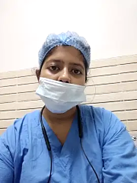 Rainy Royal online show from March 19, 5:02 pm