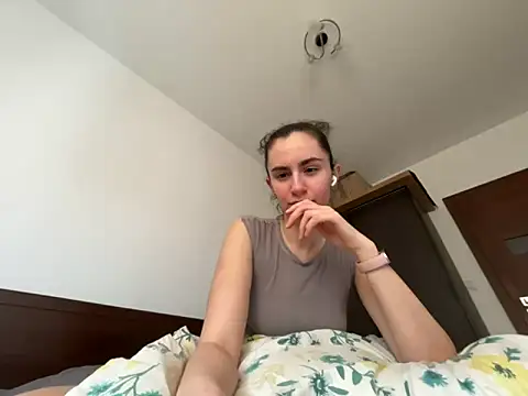 starlight mo online show from April 2, 3:19 pm