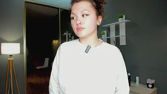 VanVanVibe online show from March 19, 9:48 pm