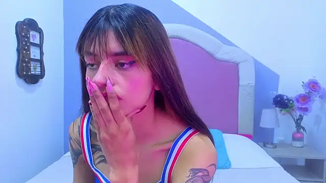 Sofy Durand online show from April 18, 11:56 am