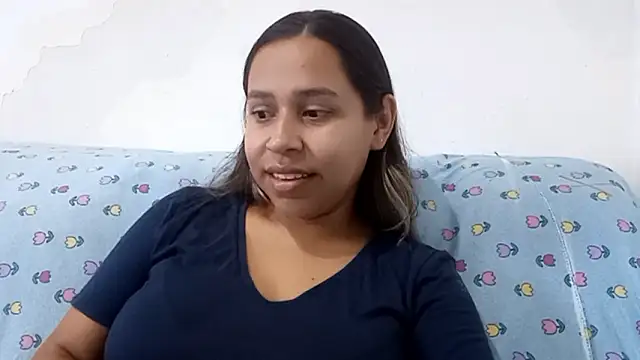 TiffanyBelk online show from March 19, 10:59 am