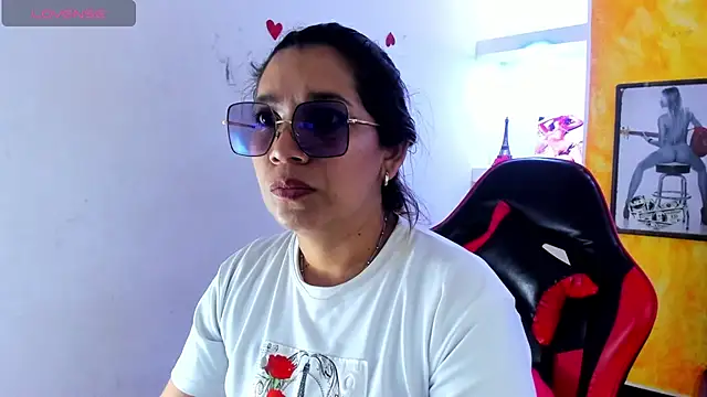 Snapshot of Melisa_14 chatting on June 10, 7:26 pm Melisa 14 online show from June 10, 7:26 pm