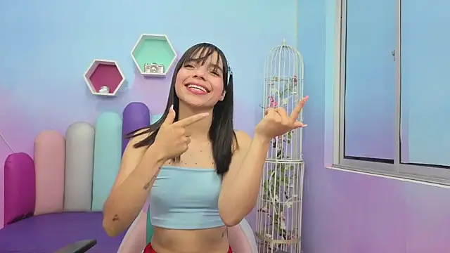 Isaa Skinny online show from March 20, 3:29 am