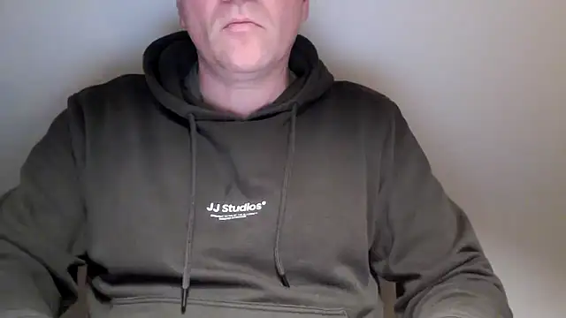 latexslaveboy online show from March 16, 6:54 pm