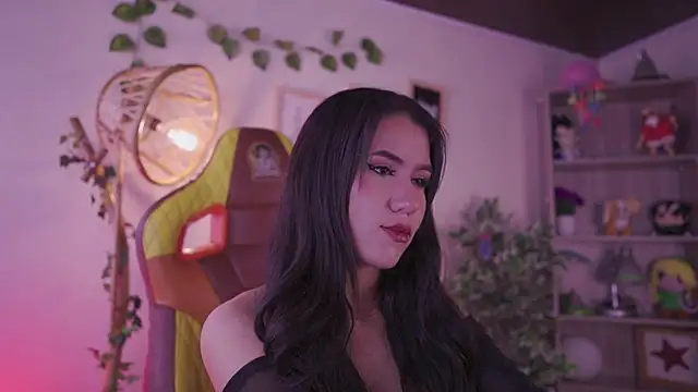 Megan Starling online show from May 1, 1:27 pm
