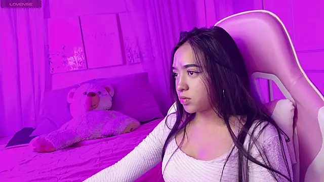 Zafirobm  online show from March 20, 5:19 am