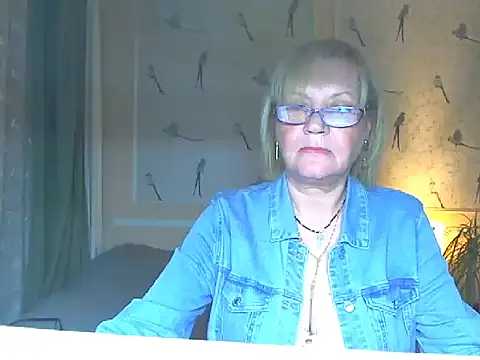Anessa7321 online show from April 20, 6:31 pm