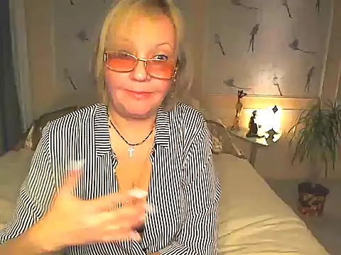 Anessa7321 online show from April 8, 6:20 pm