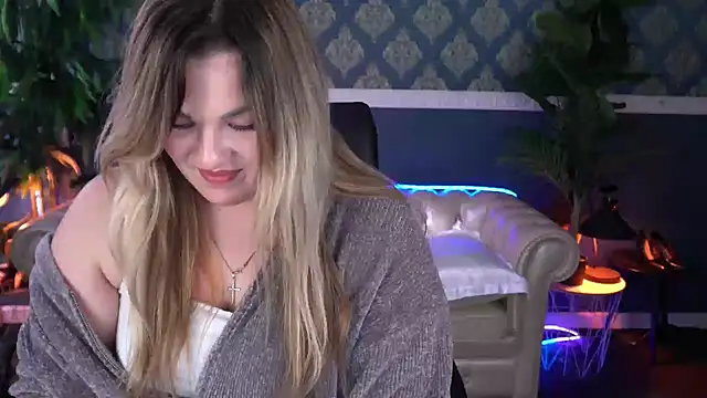 AlissyaGrayy online show from April 28, 1:37 pm