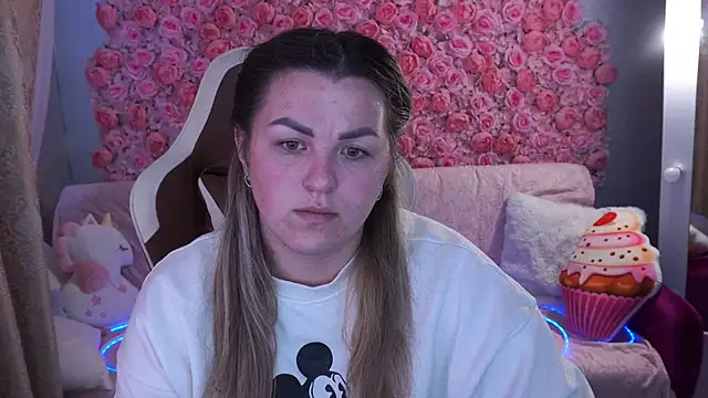 Snapshot of AlissyaGrayy chatting on May 28, 5:37 am AlissyaGrayy online show from May 28, 5:37 am