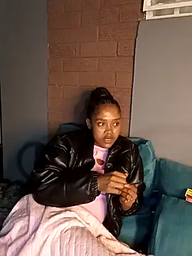GoodinbedAfrican4 online show from April 9, 10:49 pm