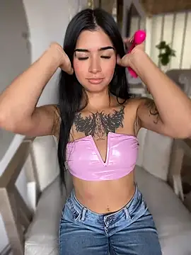 Shalom pink18 online show from April 22, 5:53 pm