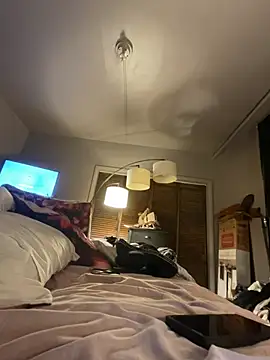 JulieetteLatte online show from July 13, 1:49 am