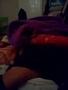 Snapshot of Diaaeddne chatting on March 30, 10:17 am Diaaeddne online show from March 30, 10:17 am