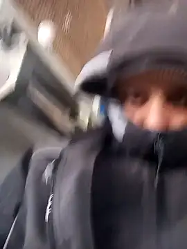 Snapshot of Diaaeddne chatting on April 4, 12:12 pm Diaaeddne online show from April 4, 12:12 pm